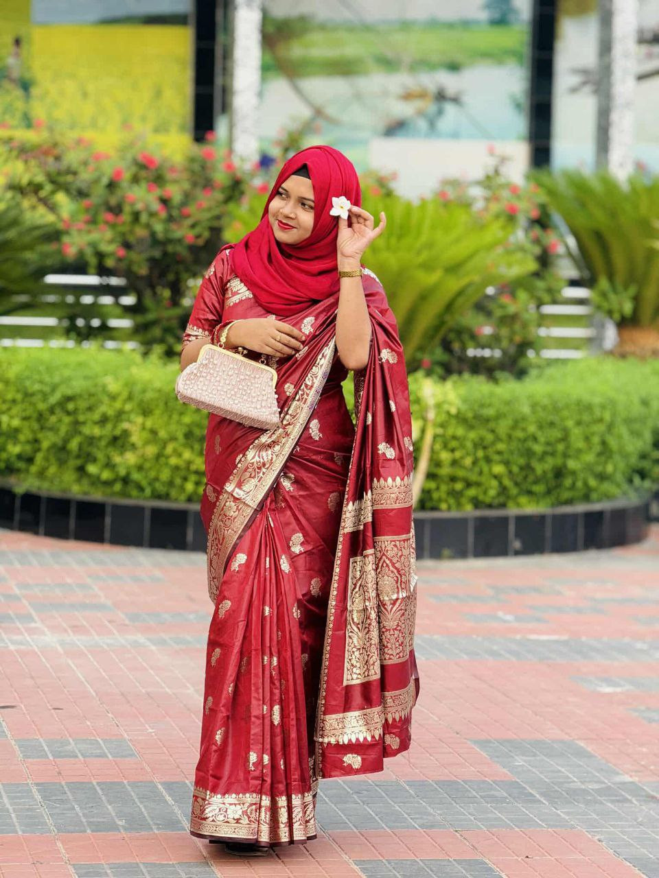 সফট সিল্ক কাতান বেনারসি শাড়ি